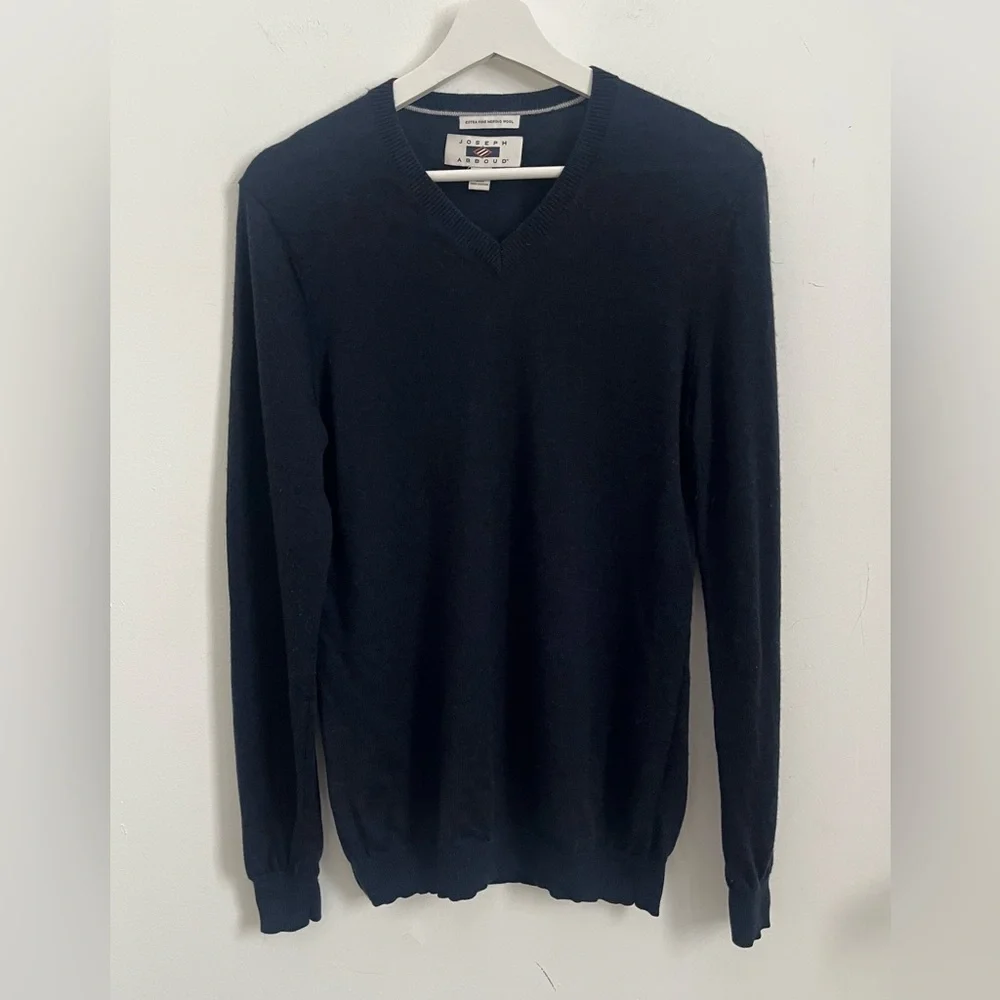 Joseph Abboud Extra Fine Merino Wool V Neck Sweater Mens Sz S Navy Blue Academia